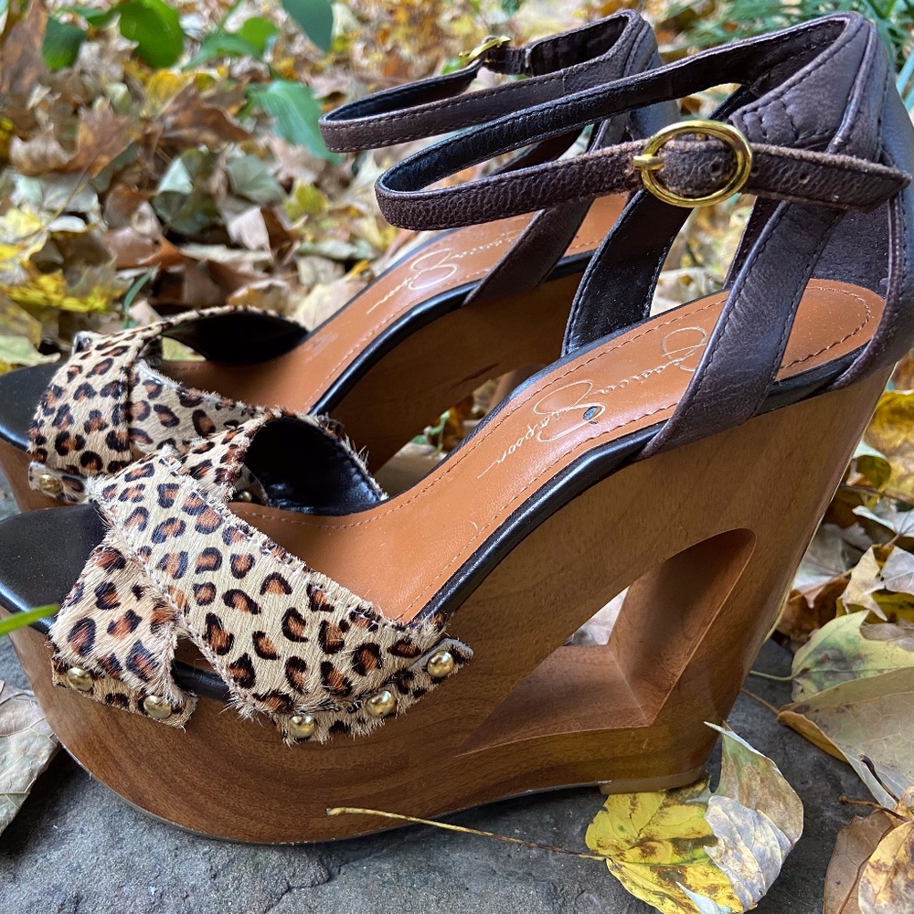 Jessica Simpson Wedges